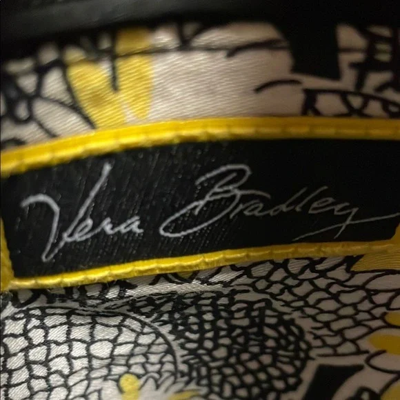 Vera Bradley Black Quilted Microfiber Shoulder Bag Hobo‎ Purse Two Front Pockets - Picture 2 of 7